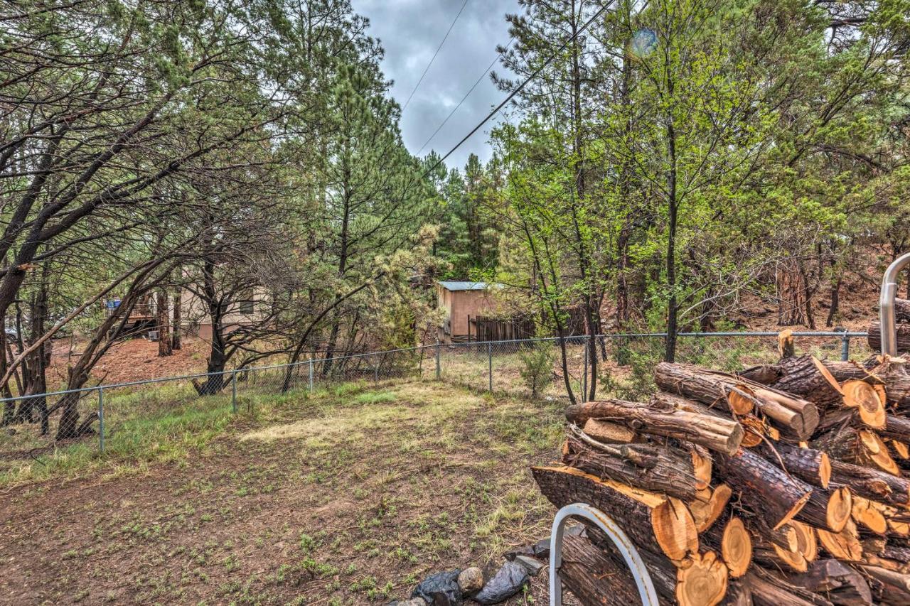 Rustic Ruidoso Cabin With Large Deck And Grill! Exterior photo